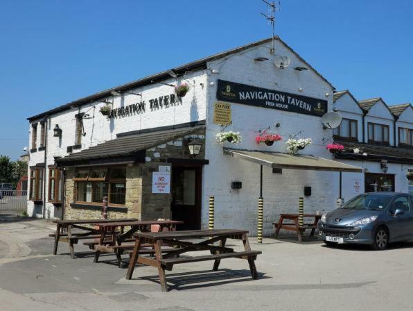 The Navigation Tavern Mirfield Exterior photo